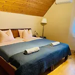 Guest house Villart Vendeghaz 3*